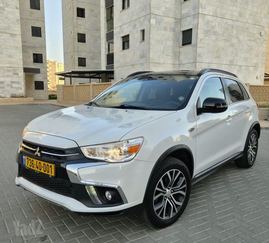 מודעת רכב מיצובישי ASX