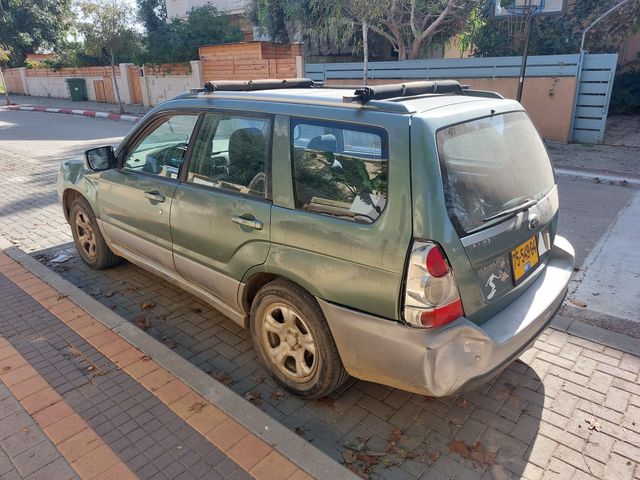 מודעת רכב סובארו פורסטר