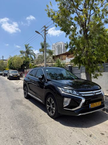 מיצובישי אקליפס קרוס