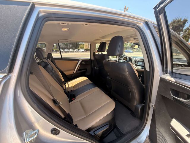 טויוטה RAV4