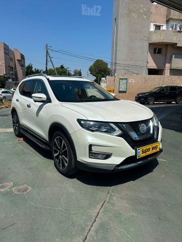 ניסאן אקס טרייל