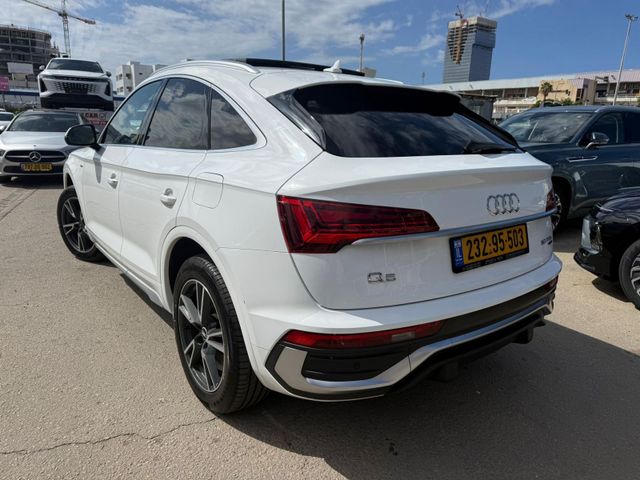 אאודי Q5