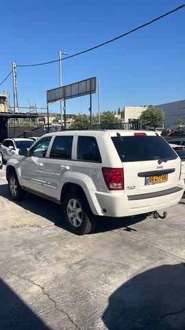 ג'יפ גרנד צ'ירוקי