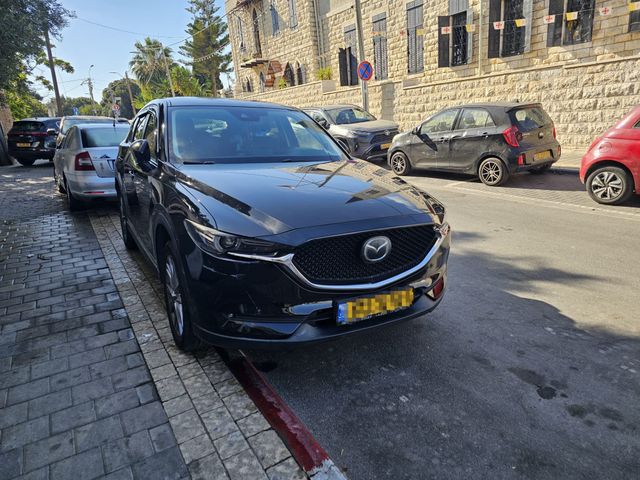 מודעת רכב מאזדה CX-5