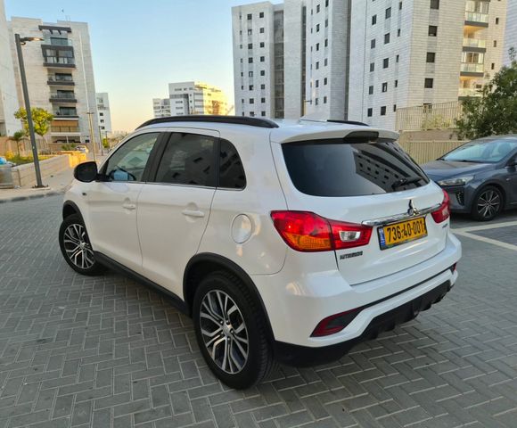 מיצובישי ASX