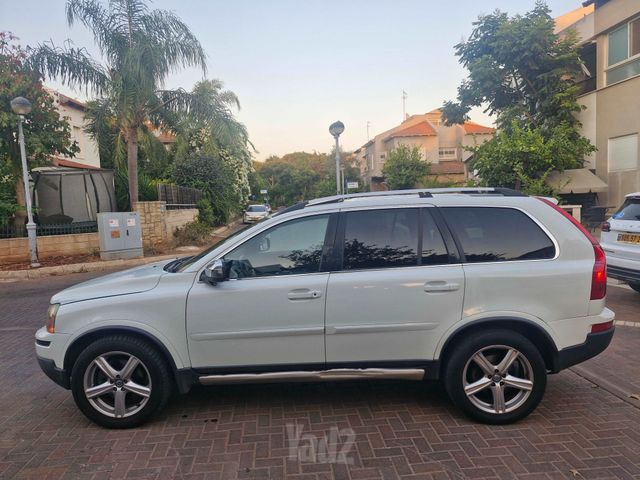 וולוו XC90