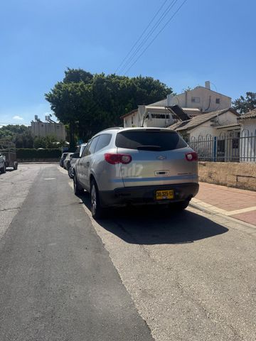 שברולט טראוורס