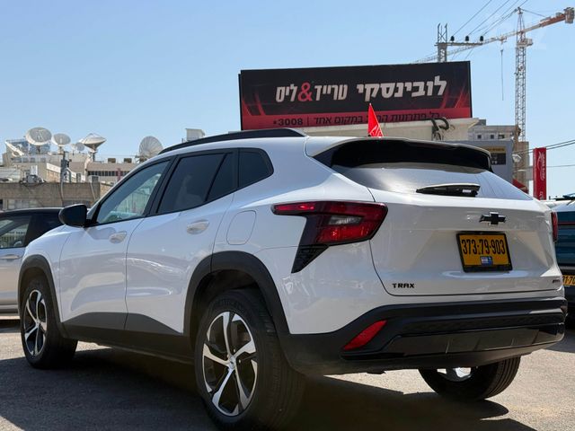 שברולט טראקס