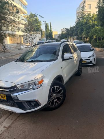 מיצובישי ASX