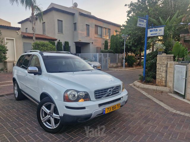 מודעת רכב וולוו XC90