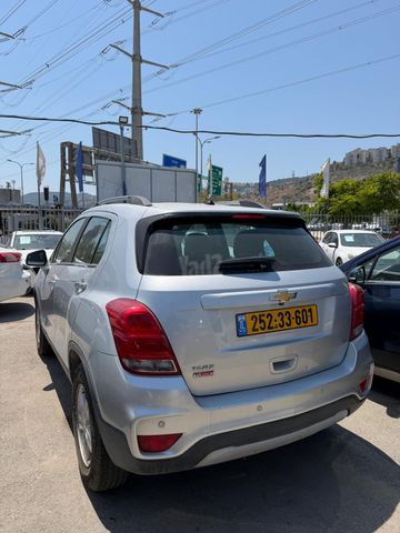 שברולט טראקס