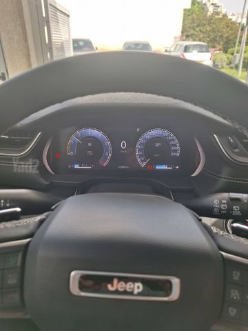 ג'יפ גרנד צ'ירוקי