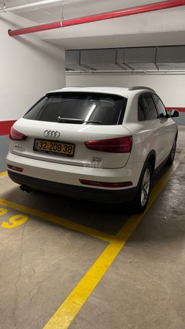 אאודי Q3