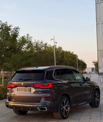ב מ וו X5