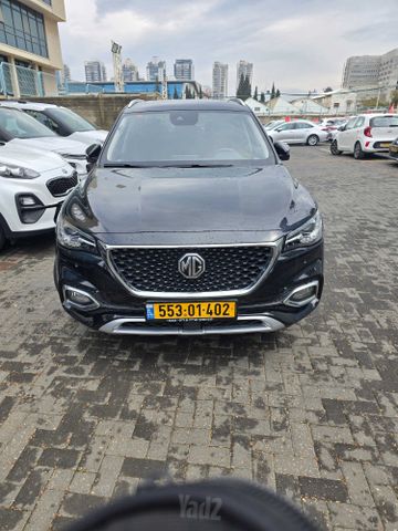 אם ג'י EHS PHEV