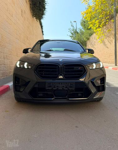 ב מ וו X6 M