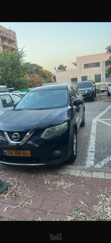 ניסאן אקס טרייל