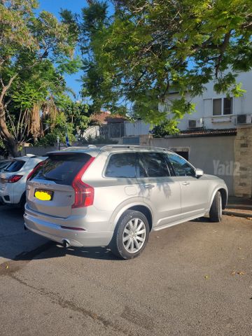 מודעת רכב וולוו XC90