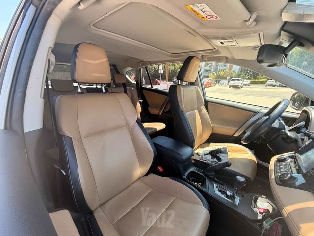 טויוטה RAV4