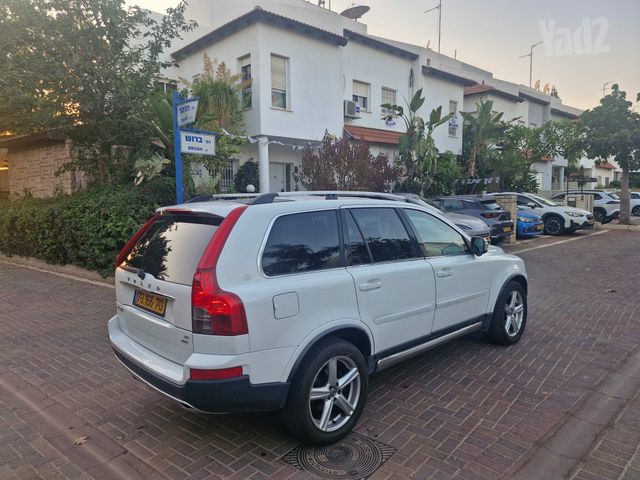 וולוו XC90