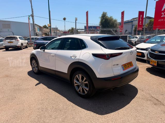 מאזדה CX-30