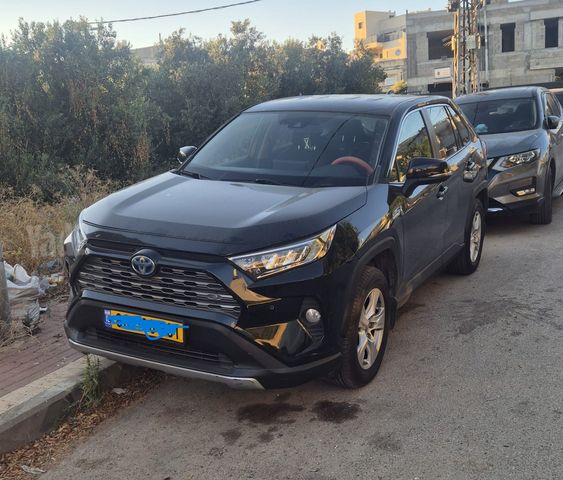 מודעת רכב טויוטה RAV4