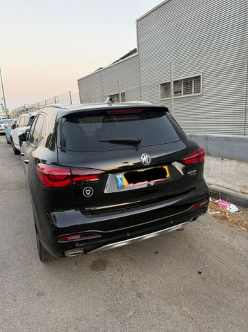 אם ג'י EHS PHEV