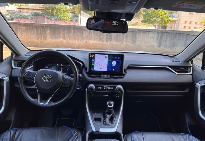 טויוטה RAV4