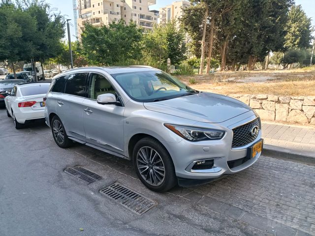 אינפיניטי QX60