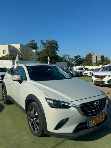 מודעת רכב מאזדה CX-3