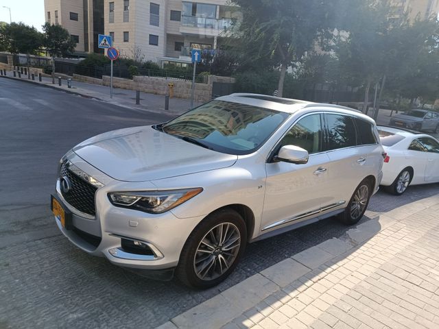 אינפיניטי QX60