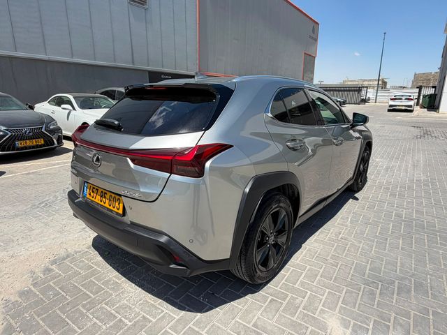 לקסוס UX