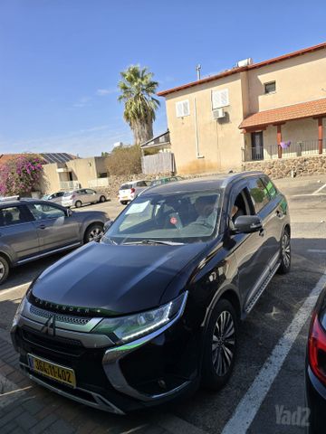 מודעת רכב מיצובישי אאוטלנדר