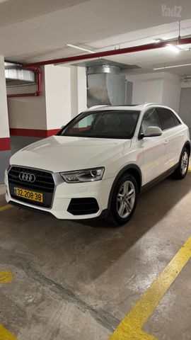 אאודי Q3