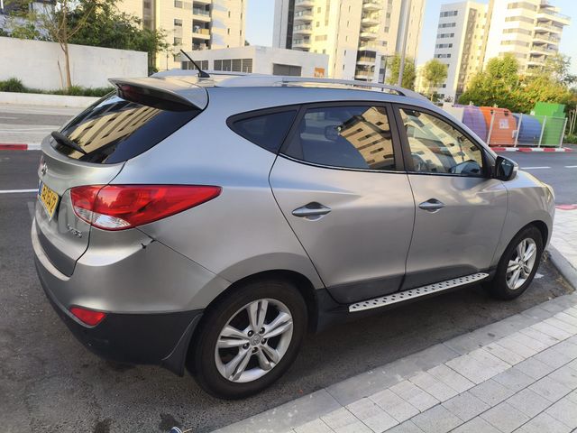 יונדאי ix35