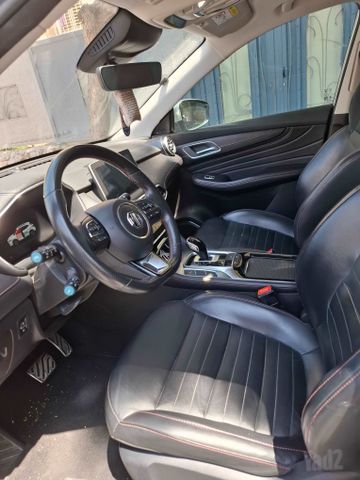 אם ג'י EHS PHEV