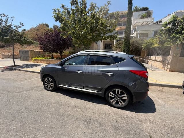 יונדאי ix35
