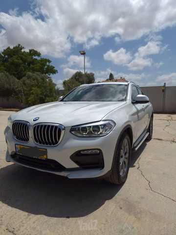 ב מ וו X4