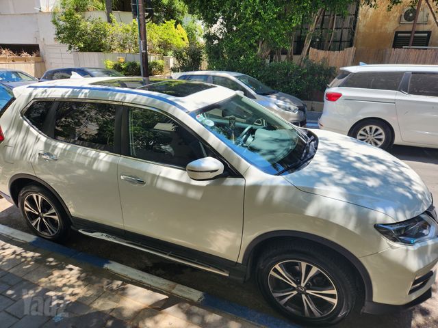 ניסאן אקס טרייל