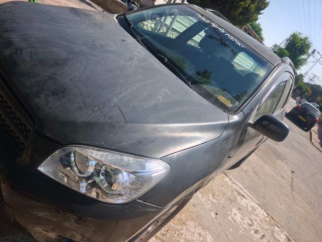 טויוטה RAV4