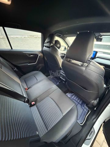 טויוטה RAV4