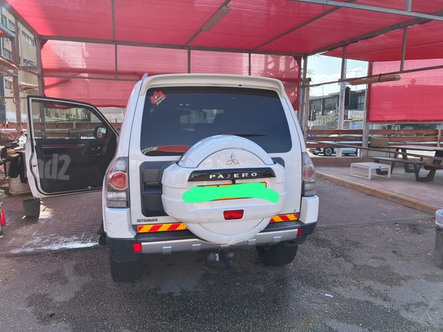 מיצובישי פג'רו