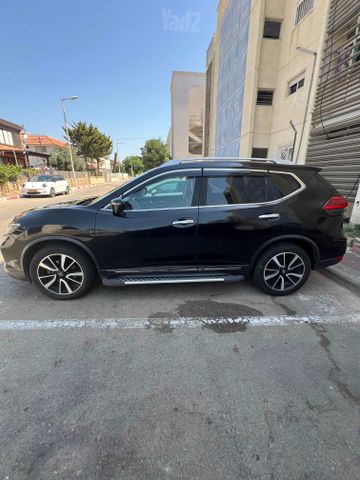 ניסאן אקס טרייל
