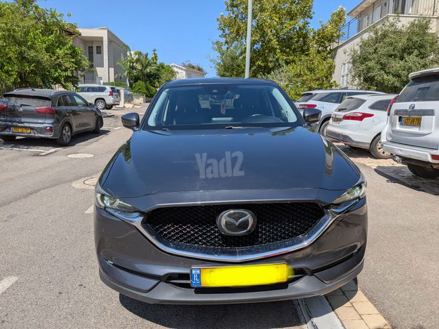 מודעת רכב מאזדה CX-5