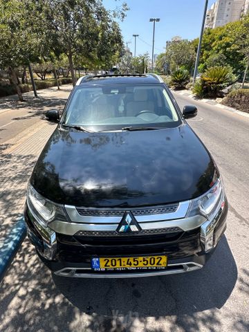 מודעת רכב מיצובישי אאוטלנדר