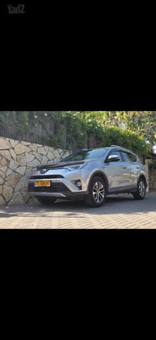 מודעת רכב טויוטה RAV4
