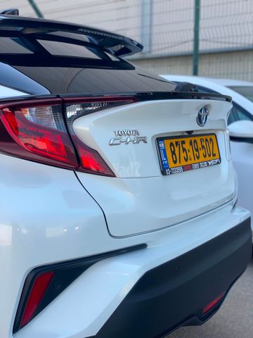 טויוטה C-HR