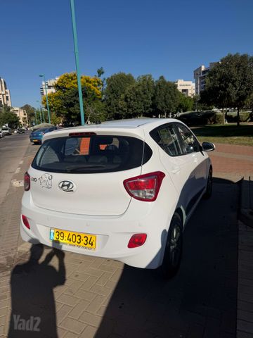 יונדאי i10