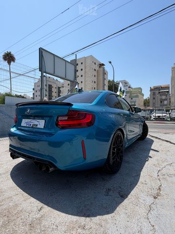 ב מ וו M2