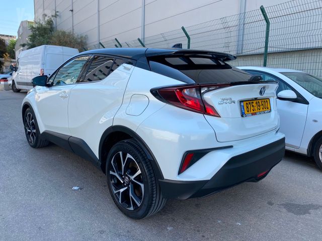 טויוטה C-HR